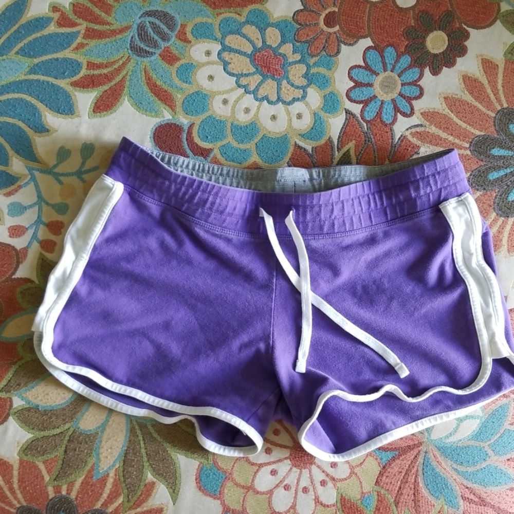 40% off if bundled! Running shorts